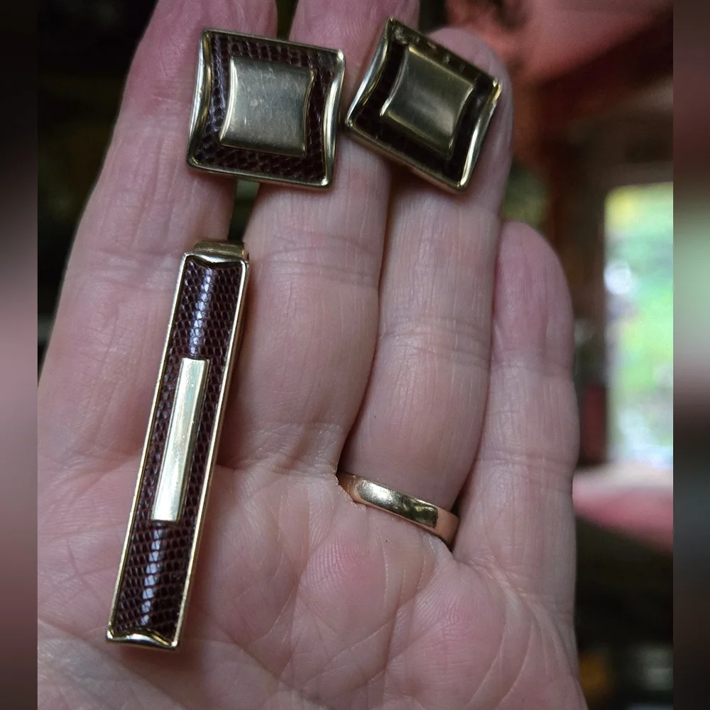 Speidel vintage cufflinks & tie clip gold & croc set